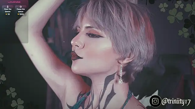 Snapshot of Trinity___s chatting on 03.19.25 Trinity s online show from 03.19.25