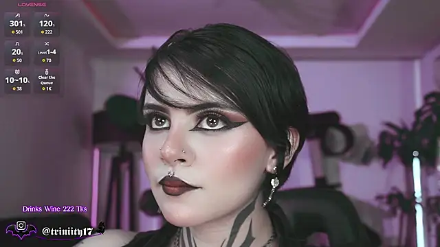 Snapshot of Trinity___s chatting on 03.15.26 Trinity s online show from 03.15.26