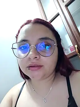 Snapshot of CURVY-HORNY chatting on 02.27.25 CURVY-HORNY online show from 02.27.25