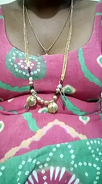 Snapshot of Cute-chinny chatting on 01.07.25 Cute-chinny online show from 01.07.25