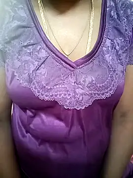 Snapshot of Cute-chinny chatting on 01.17.25 Cute-chinny online show from 01.17.25