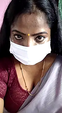 Snapshot of sheela28 chatting on 12.20.24 sheela28 online show from 12.20.24