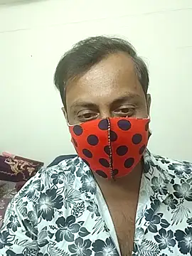 Snapshot of Cute-manisha chatting on 11.23.25 Cute-manisha online show from 11.23.25