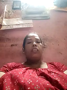 Snapshot of Hotty-rumi chatting on 02.01.25 Hotty-rumi online show from 02.01.25