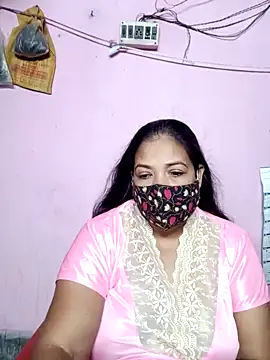 Snapshot of Hotty-rumi chatting on 02.12.25 Hotty-rumi online show from 02.12.25