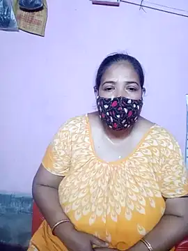 Snapshot of Hotty-rumi chatting on 02.17.25 Hotty-rumi online show from 02.17.25