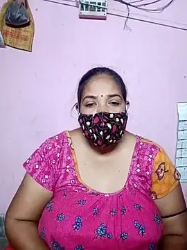 Snapshot of Hotty-rumi chatting on 02.21.25 Hotty-rumi online show from 02.21.25