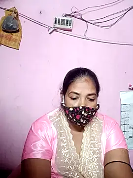 Snapshot of Hotty-rumi chatting on 02.22.25 Hotty-rumi online show from 02.22.25