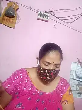 Snapshot of Hotty-rumi chatting on 03.13.25 Hotty-rumi online show from 03.13.25