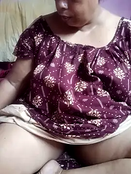 Snapshot of Hotty-rumi chatting on 09.22.25 Hotty-rumi online show from 09.22.25