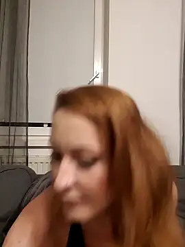 Snapshot of IsabellaLuiXXX chatting on 12.13.24 IsabellaLuiXXX online show from 12.13.24