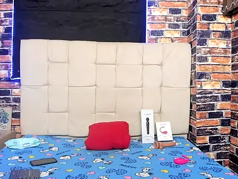 Snapshot of meelanyharux303av chatting on 01.17.26 meelanyharux303av online show from 01.17.26