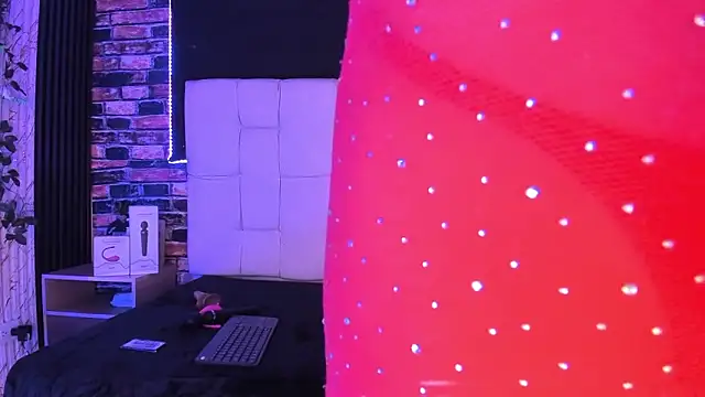 meelanyharux303av online show from 02.18.26