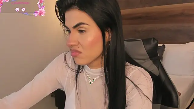 stephanya  online show from 04.29.26