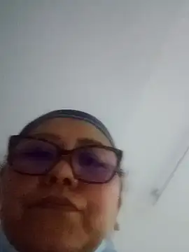 Darly Gomez online show from 12.31.24