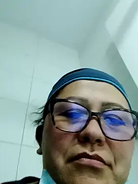 Darly Gomez online show from 01.12.25