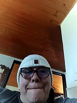 Darly Gomez online show from 11.26.25