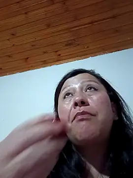 Darly Gomez online show from 12.03.25