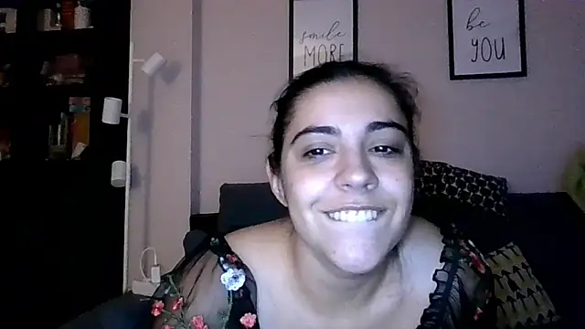 Ursumi1 online show from 11.10.25