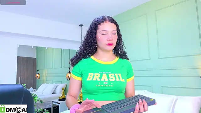 SHARONN     online show from 05.01.26