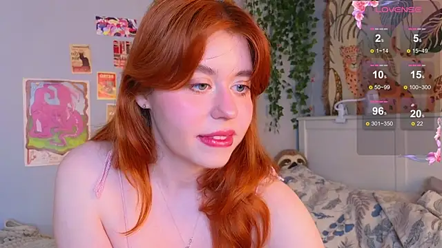 Snapshot of Penny_Staaar chatting on 04.24.26 Penny Staaar online show from 04.24.26
