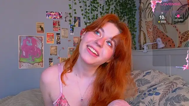 Snapshot of Penny_Staaar chatting on 05.02.26 Penny Staaar online show from 05.02.26