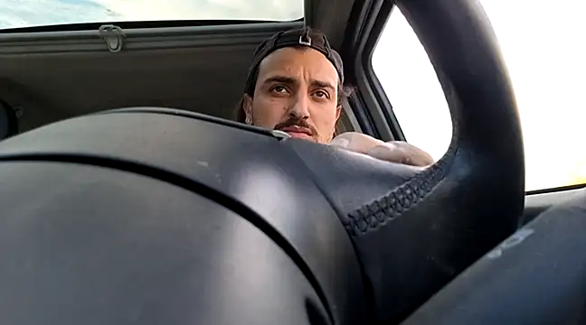 salvat22 online show from 03.18.25