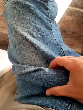 Snapshot of paubabando_ chatting on 03.17.25 paubabando online show from 03.17.25