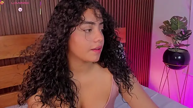 yaya23x online show from 11.08.25