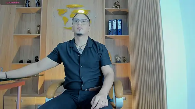 JoshMillerr  online show from 07.01.26