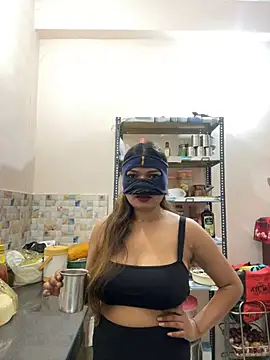 HoneyBearCpl online show from 02.11.25