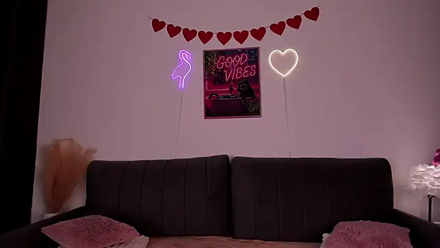 naomi asian online show from 04.29.26