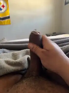 Snapshot of darriust45 chatting on 02.25.25 darriust45 online show from 02.25.25