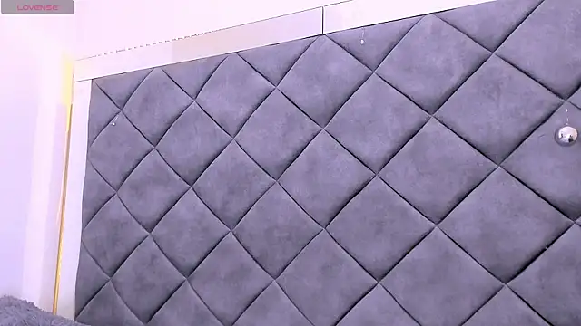 Snapshot of Nellyhills chatting on 01.23.25 Nellyhills online show from 01.23.25