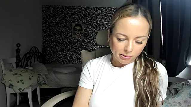 jennifer838 online show from 04.28.26