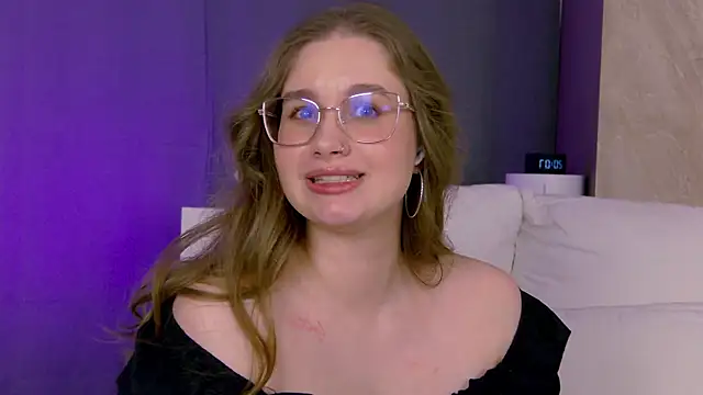 EllieHayes online show from 06.19.26