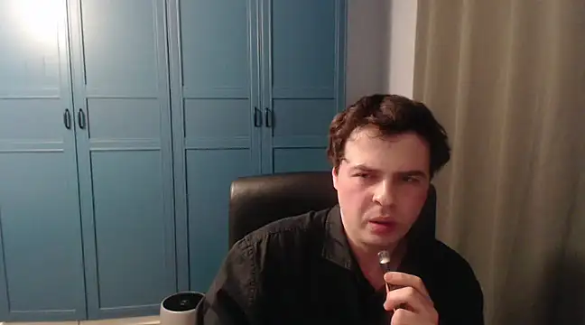 CuteMan33 online show from 01.31.25