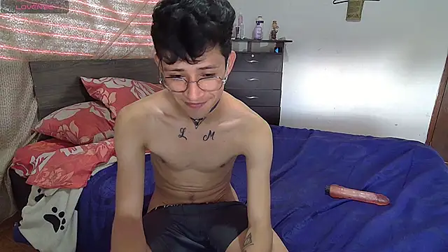 Sweet c4mer0n online show from 10.13.25