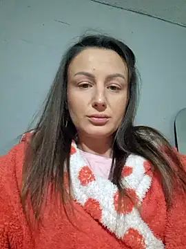 Snapshot of AudreyJoy chatting on 10.30.25 AudreyJoy online show from 10.30.25