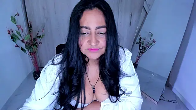 Adele Sweett online show from 07.30.26