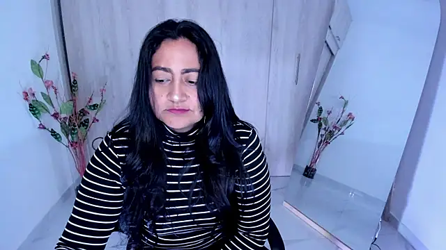 Adele Sweett online show from 07.31.26