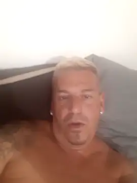 Bernardodurao online show from 03.03.26