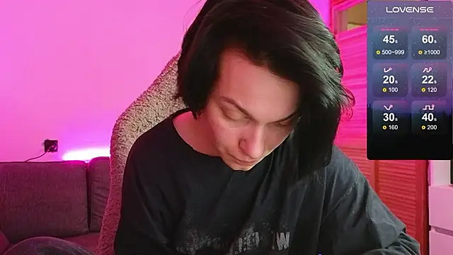 esajukyy online show from 02.02.26