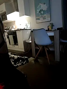 Snapshot of neopolitanSHAFT chatting on 12.19.25 neopolitanSHAFT online show from 12.19.25