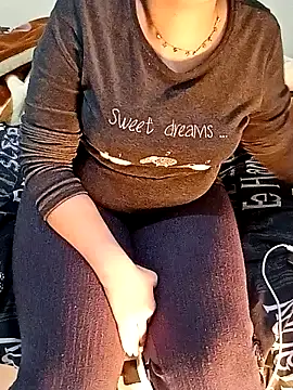 ShadiaStar online show from 01.21.25