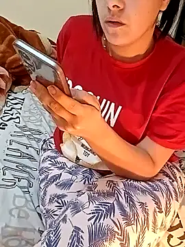 ShadiaStar online show from 02.27.25