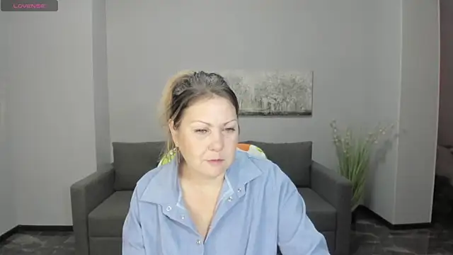 Milana Blake online show from 12.14.24