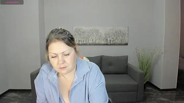 Milana Blake online show from 12.14.24