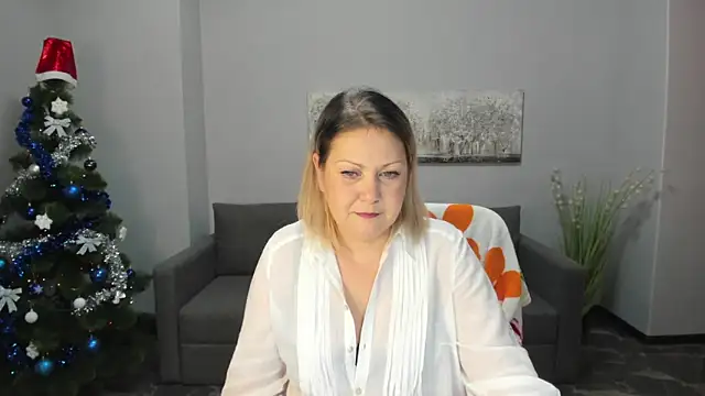 Milana Blake online show from 12.20.24