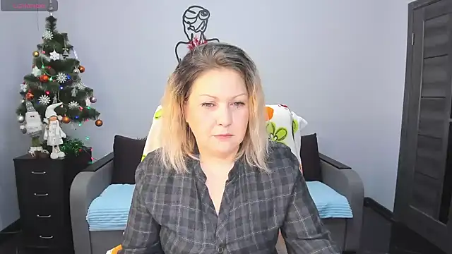 Milana Blake online show from 12.24.24